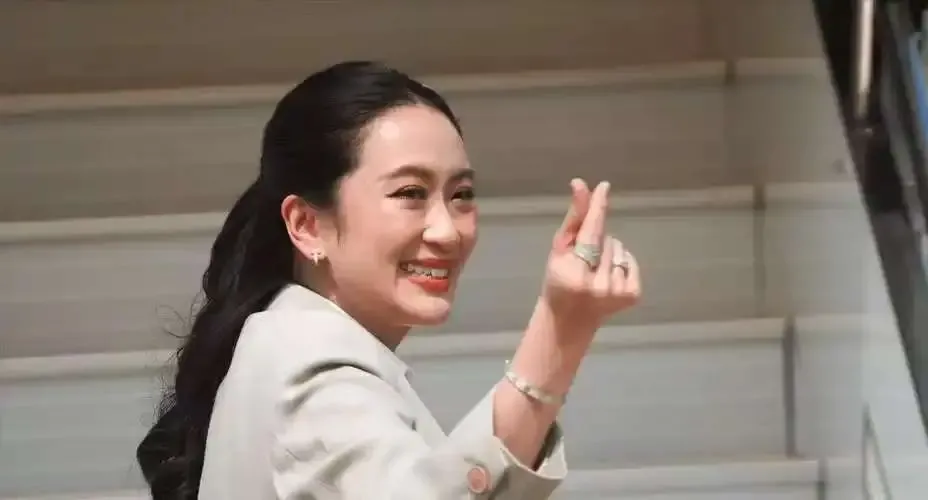洪森傻眼了！文物回不来了！并非泰国拒绝归还，而是佩通坦给出了一个令人意外的理