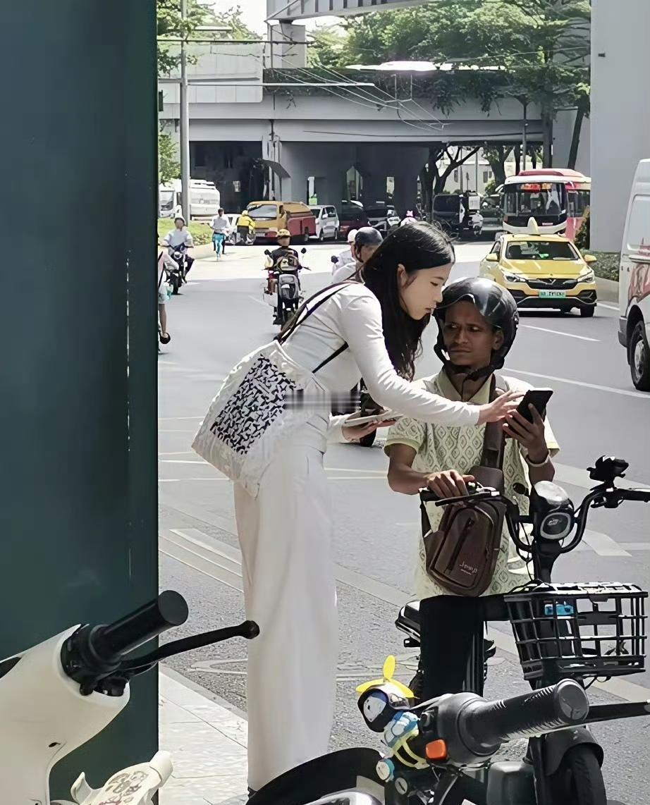 姑娘还是应该将你的善良用在别处！