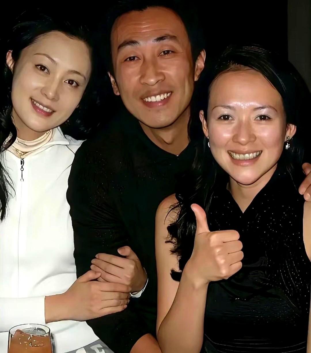 都说陈红是内地第一美人，但美貌只是她的入场券。她自己说了，不是奉献，是“较上