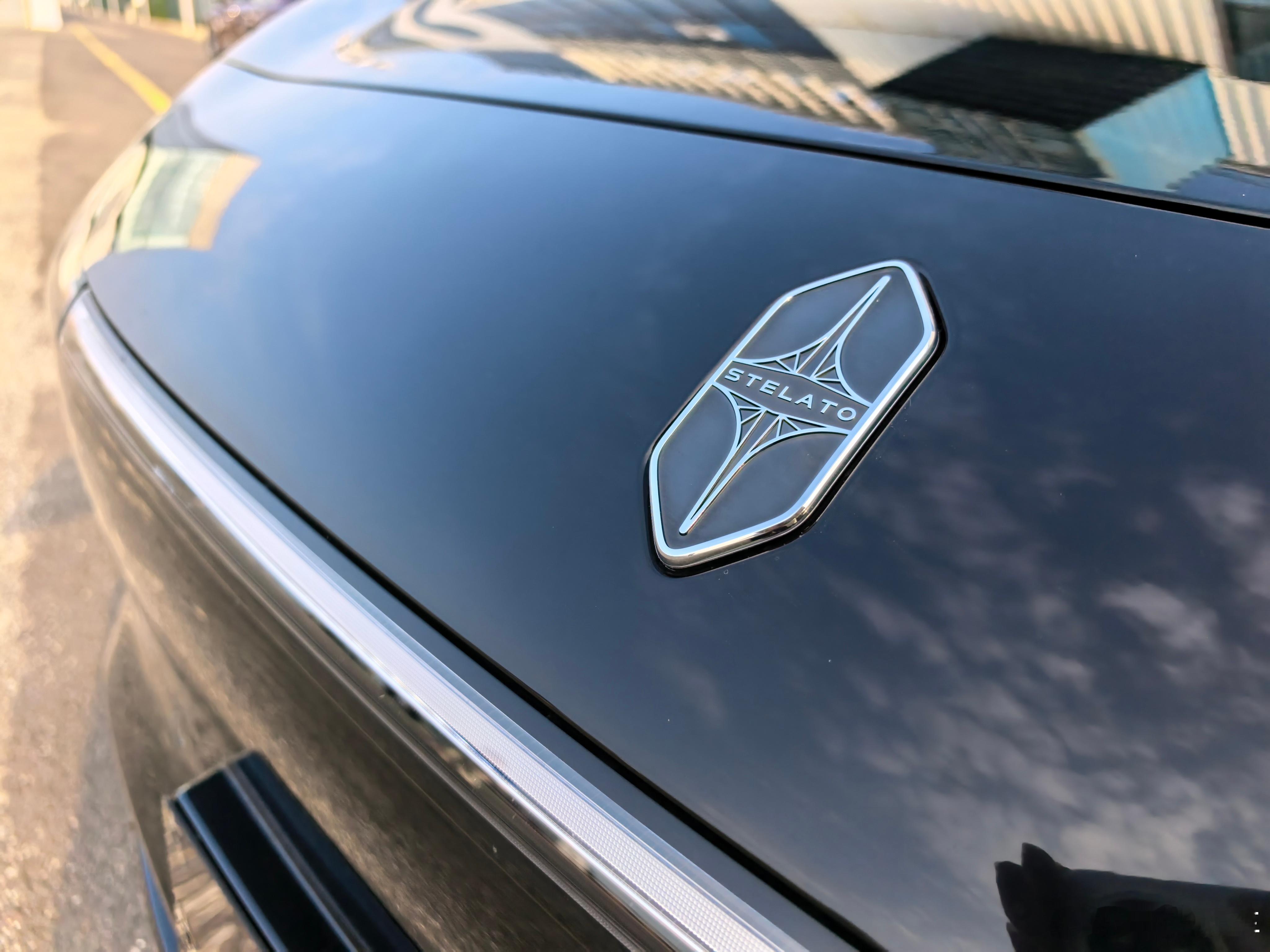 新款享界S9黑曜套件的车标，大家喜欢吗？​​​