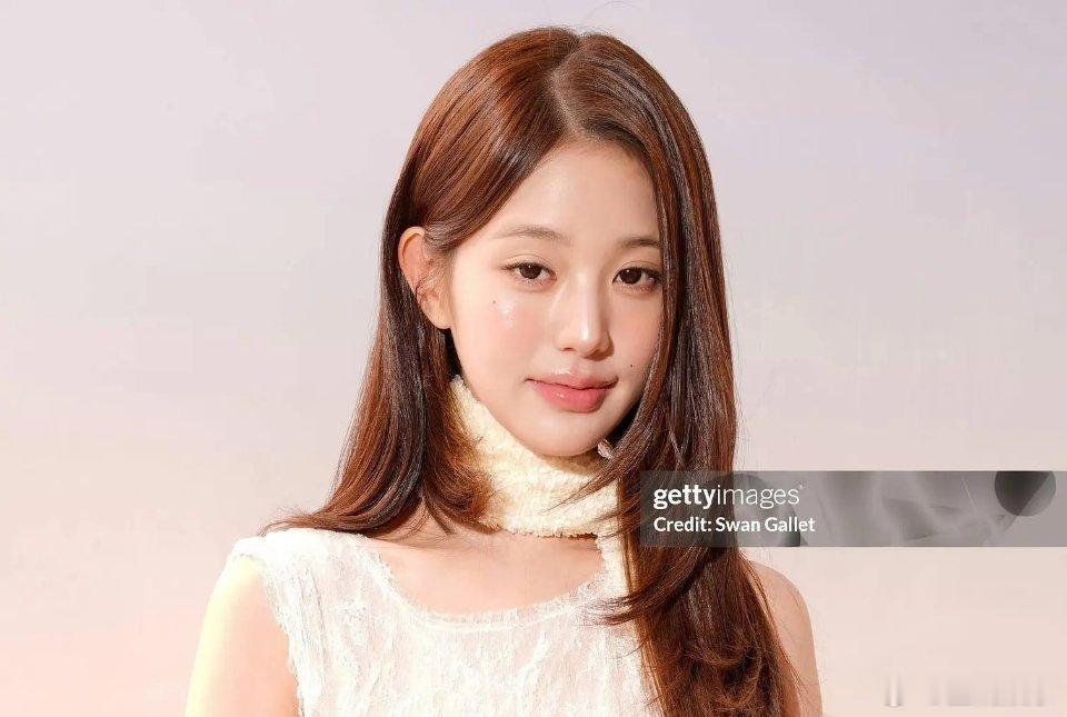 张元英和金智秀真是各有各的槽点​​​