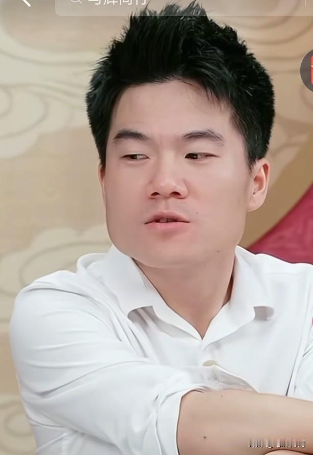 2026年，董宇辉自降一下热度，维持现有的业绩，稳中求发展即可。2026年，