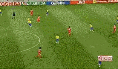 当年国足到底有多牛?在世界杯和巴西对攻你敢信?