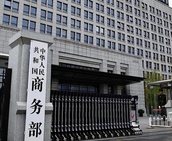 轮到我们出手反制了，这一次出手极重！美国挑事，这种毛病我们不惯着！在美国将我们多