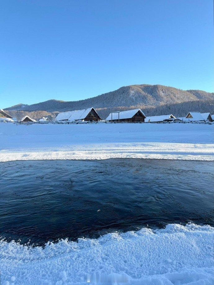 JackeyLove女友55分享旅游照：手机丢了也还是变出来了九张照片bye