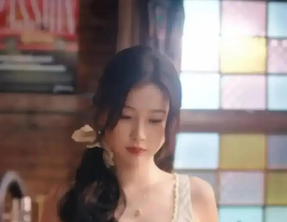 **别拿“内衣外穿”当遮羞布，烂剧的本质是拿观众当傻子！**营销号疯传“内