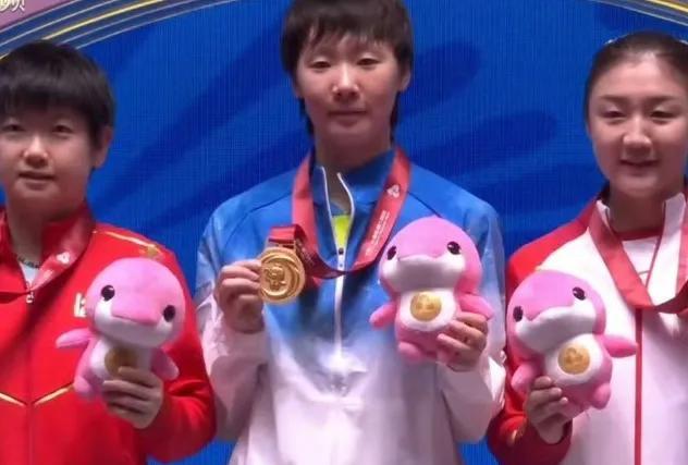 孙颖莎、王曼昱、陈梦目前已取得的具有含金量的单打冠军统计如下:1.孙颖莎（两届