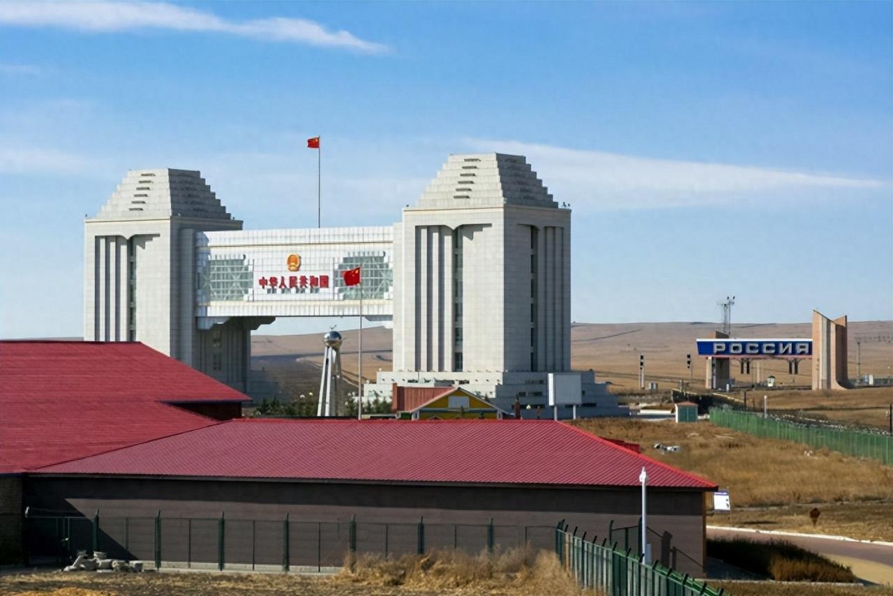 普京在中俄边境划五大特区，俄罗斯约法三章，急需中国的真金白银2026年的第一