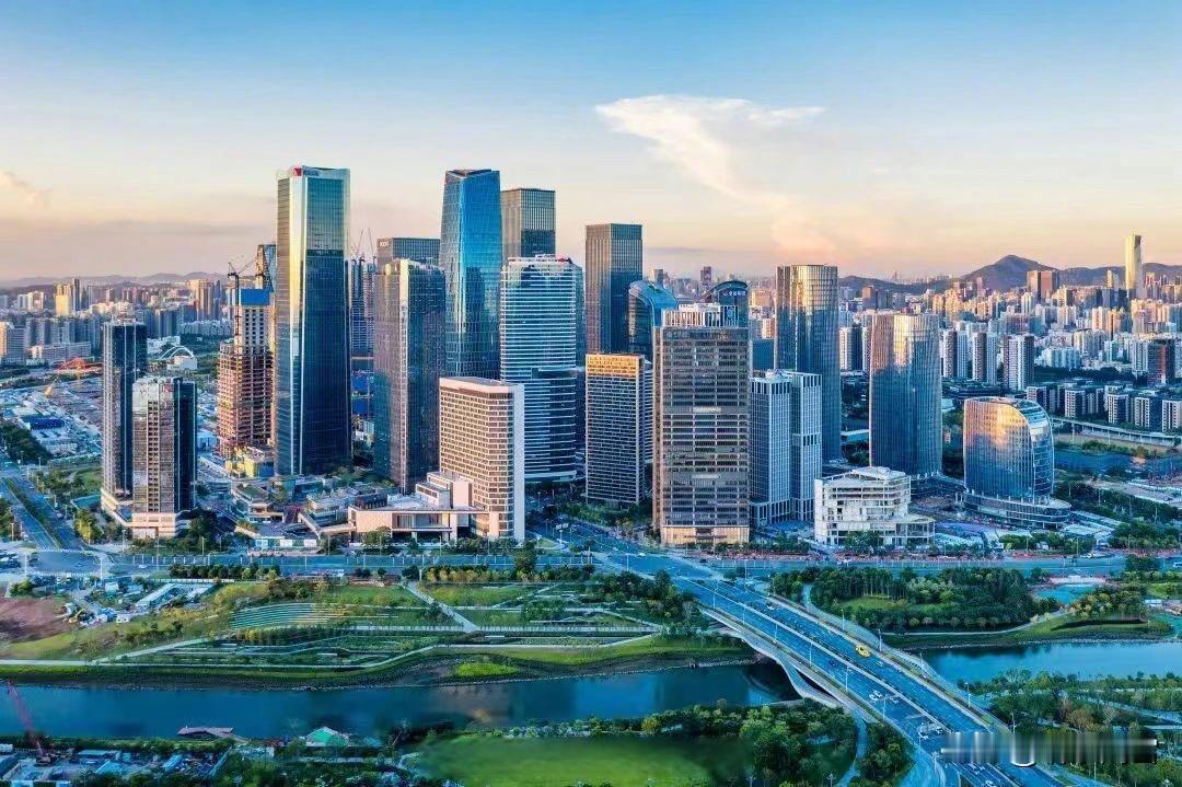 “以前求着放贷，现在求着批贷？”最近，不少企业主和贷款中介都惊出一身冷汗，曾经只