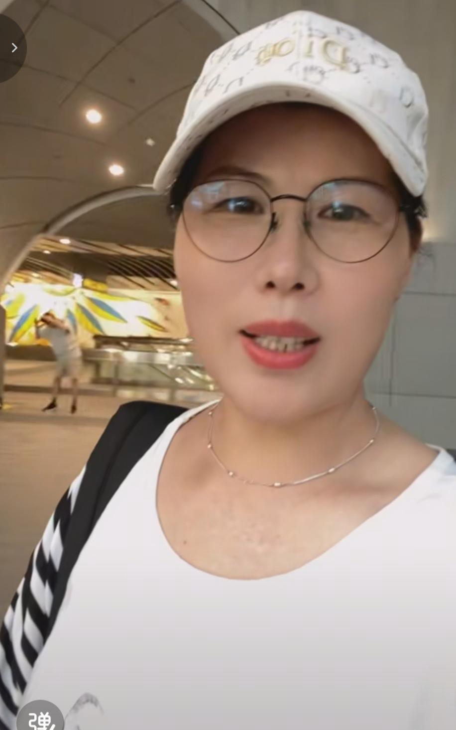 汪小菲到湾湾了？小杨阿姨发视频称来到大安森林公园游玩，网友猜测汪小菲已经飞到湾湾