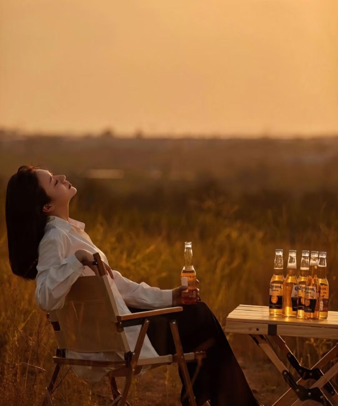 央视封神的一段话分享给你允许所有事与愿违偶尔的摆烂，或者才是生活没有人可