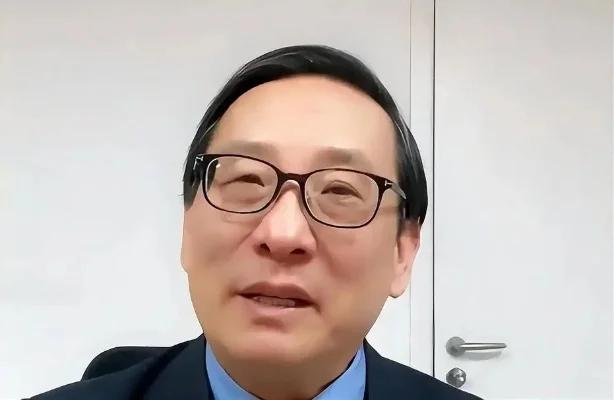 高志凯教授提醒大家，历史上无论是甲午战争，还是我们伟大的抗日战争，都是敌人先来摸