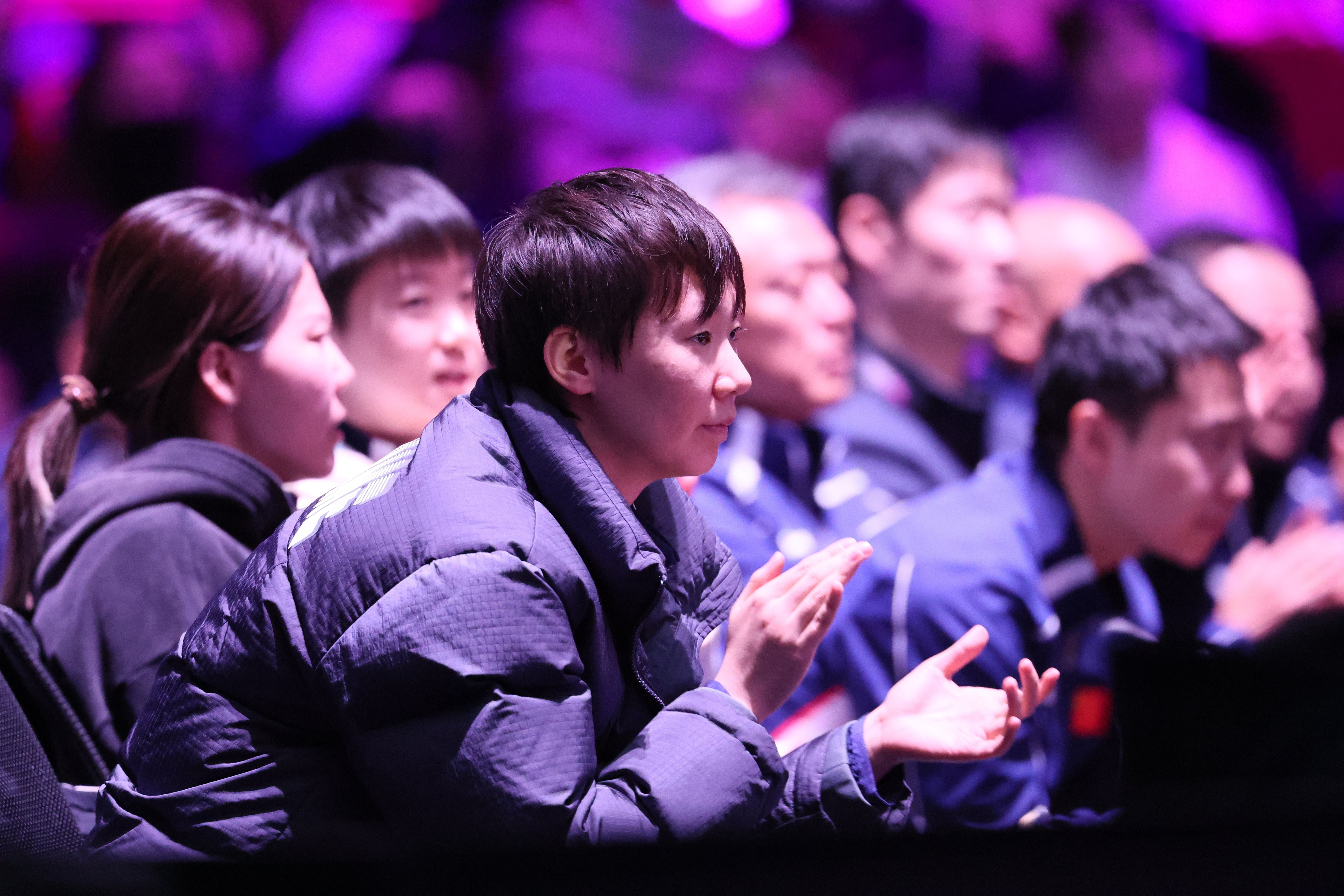 王曼昱加油260315重庆冠军赛场边观赛|中体