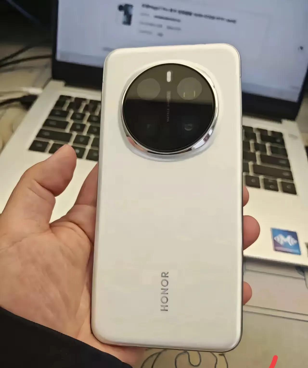 我的天呀，闲鱼上的荣耀magic7pro16GB+512GB存储版本都只要2