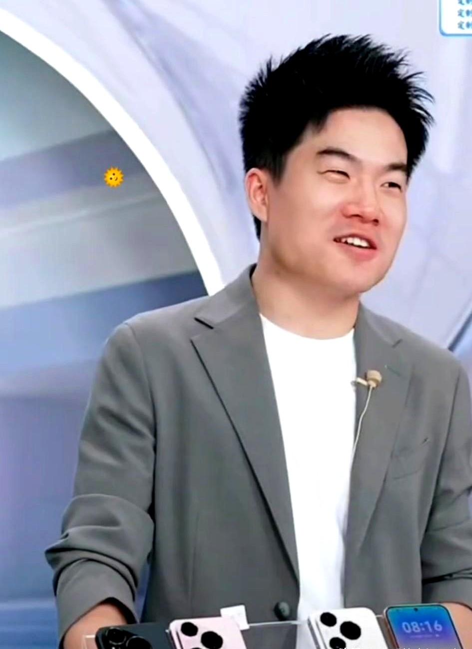 核心缺席，一夜卖了1.15个亿。这数据，打了谁的脸？彪哥出差不在，大辉家和小