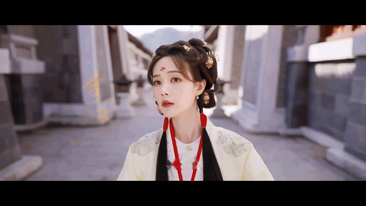云秀行卡颜动图来了：李一桐曾舜晞邓为​​​