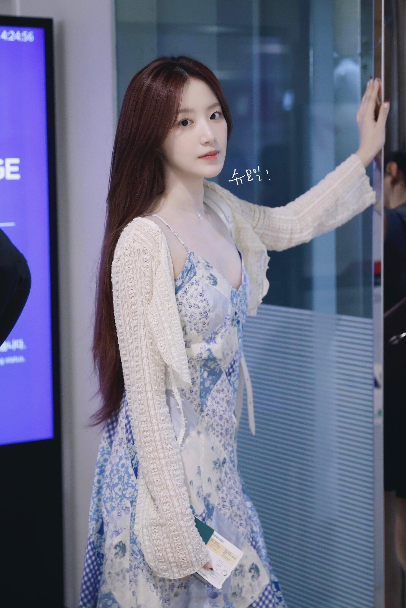 叶舒华是世界上最适合蓝色碎花人