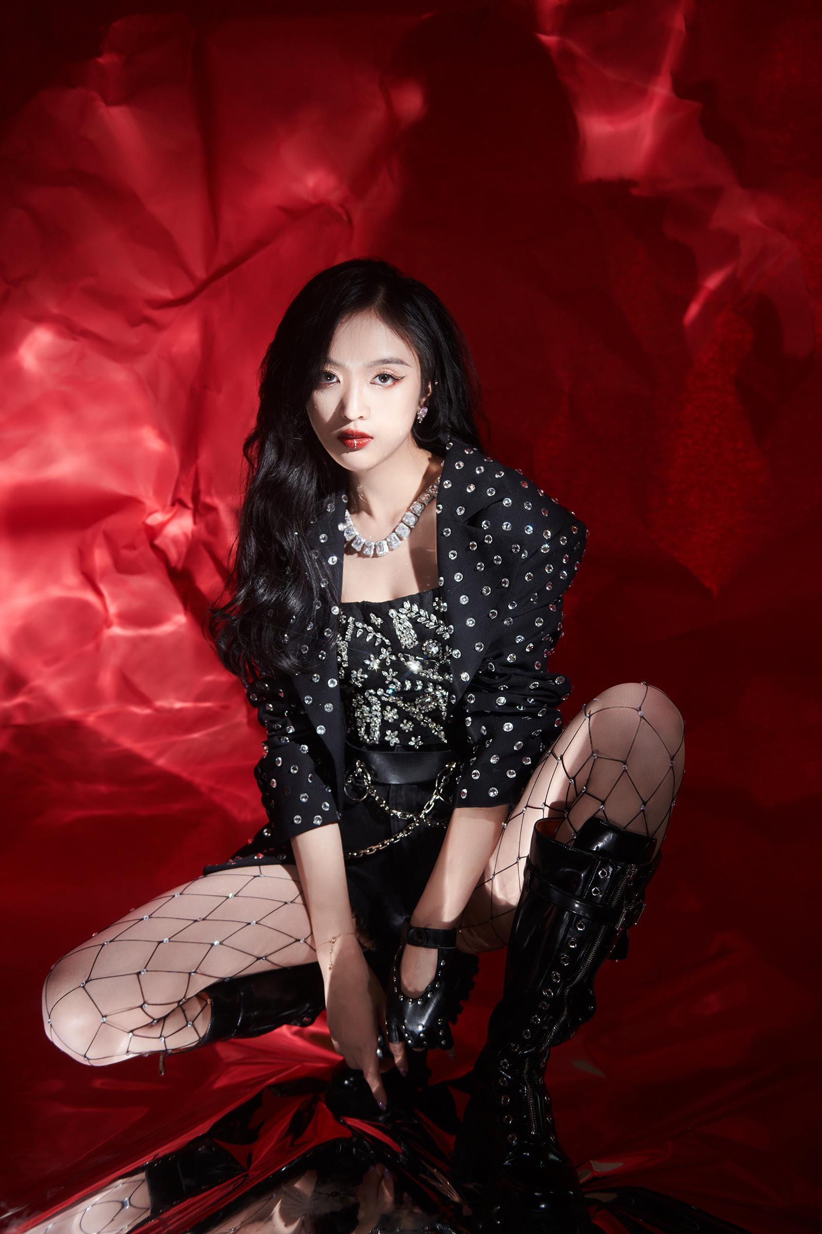 吴宣仪丝袜妆造优选​​​