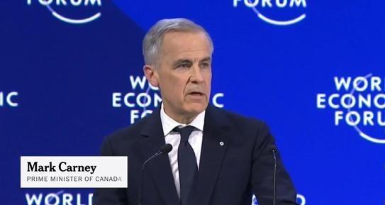 美国总统特朗普在达沃斯演讲：加拿大靠美国生存，马克（加拿大总理），下次你再发表言