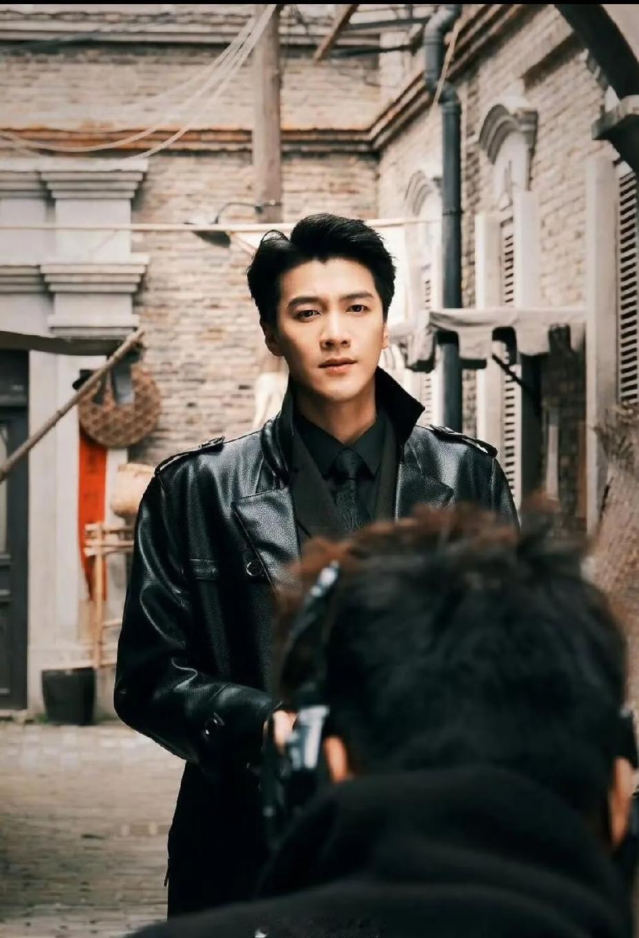 男演员金泽去世突发到所有人措手不及，演短剧的朋友说，真正的原因并不是新闻报道的