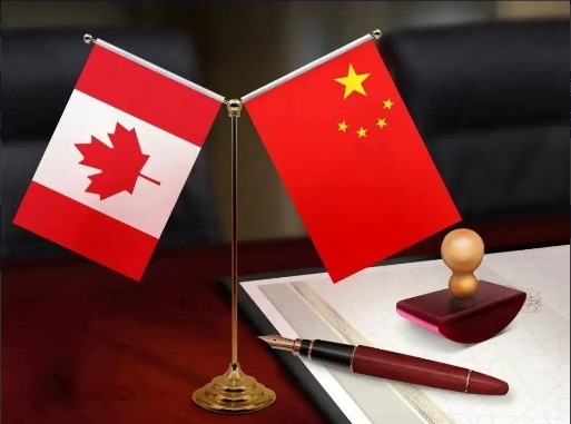 中美刚延长关税暂缓期后，中国一天内对加拿大连出三记“重拳”。 加拿大是中国油