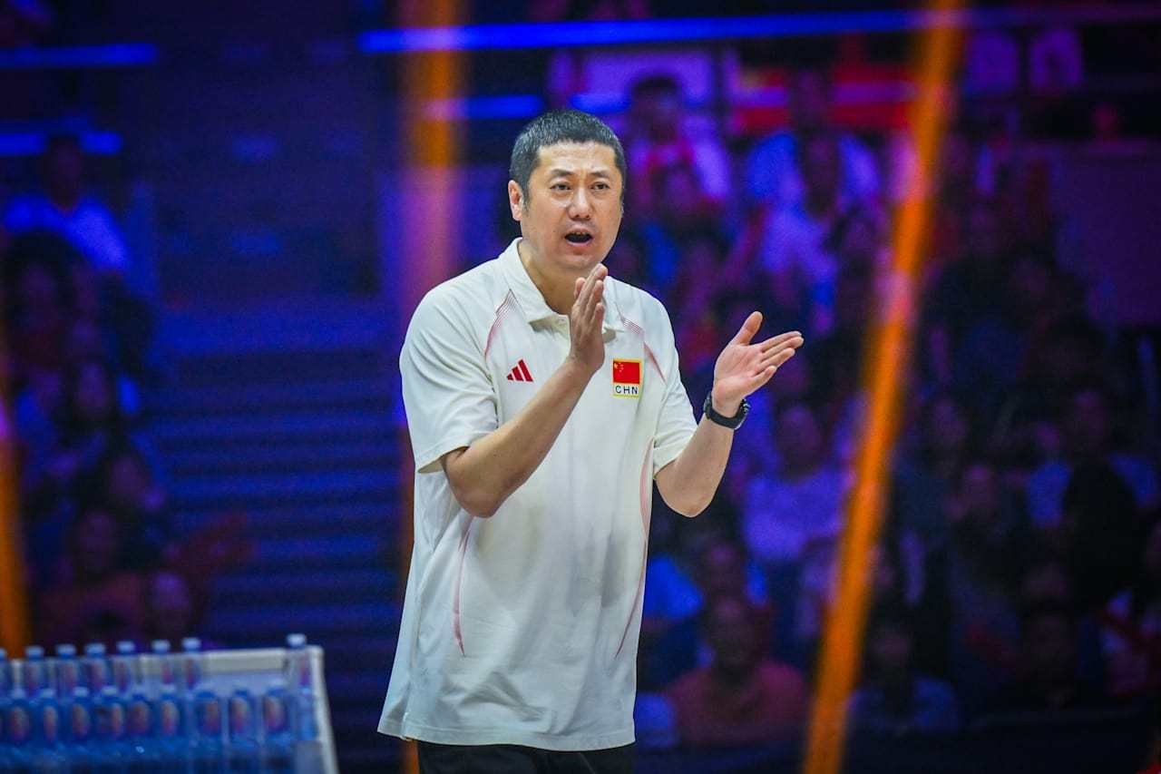 亚锦赛决赛：中国女排🇨🇳2-3🇹🇭泰国女排，泰国女排历史首次打进奥运