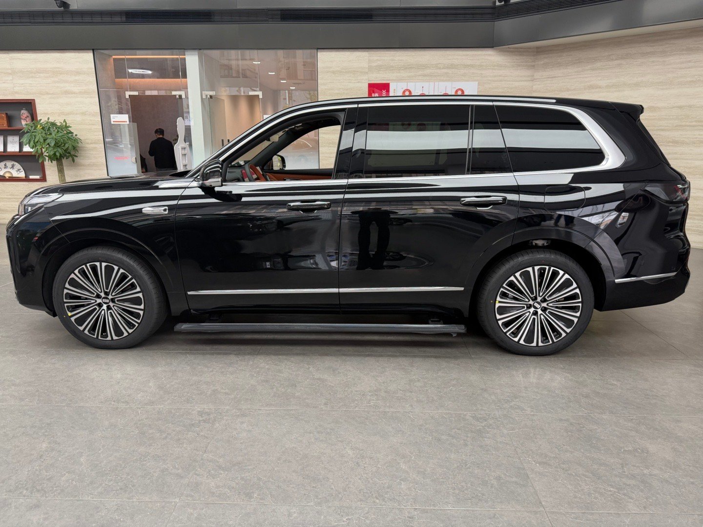 这银河M9开出去，真的太有气势了[doge]​​​