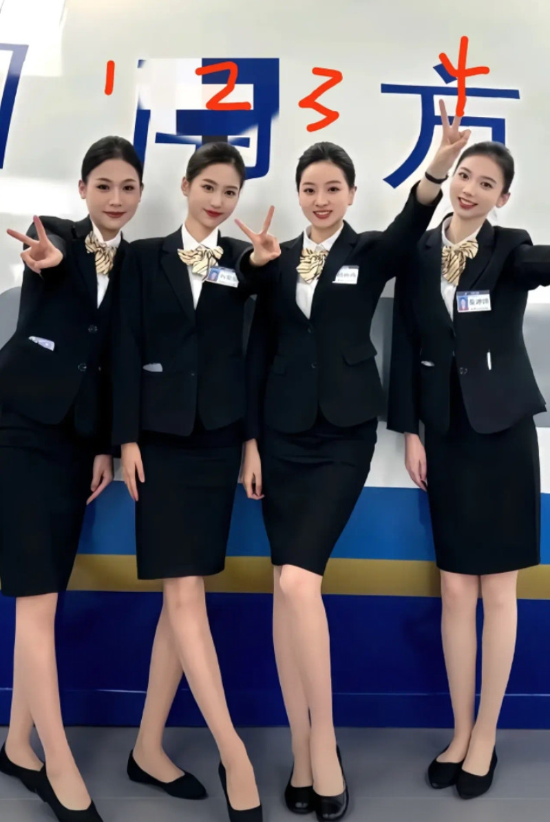 四位空姐，如果彩礼都一样，你想选哪个？