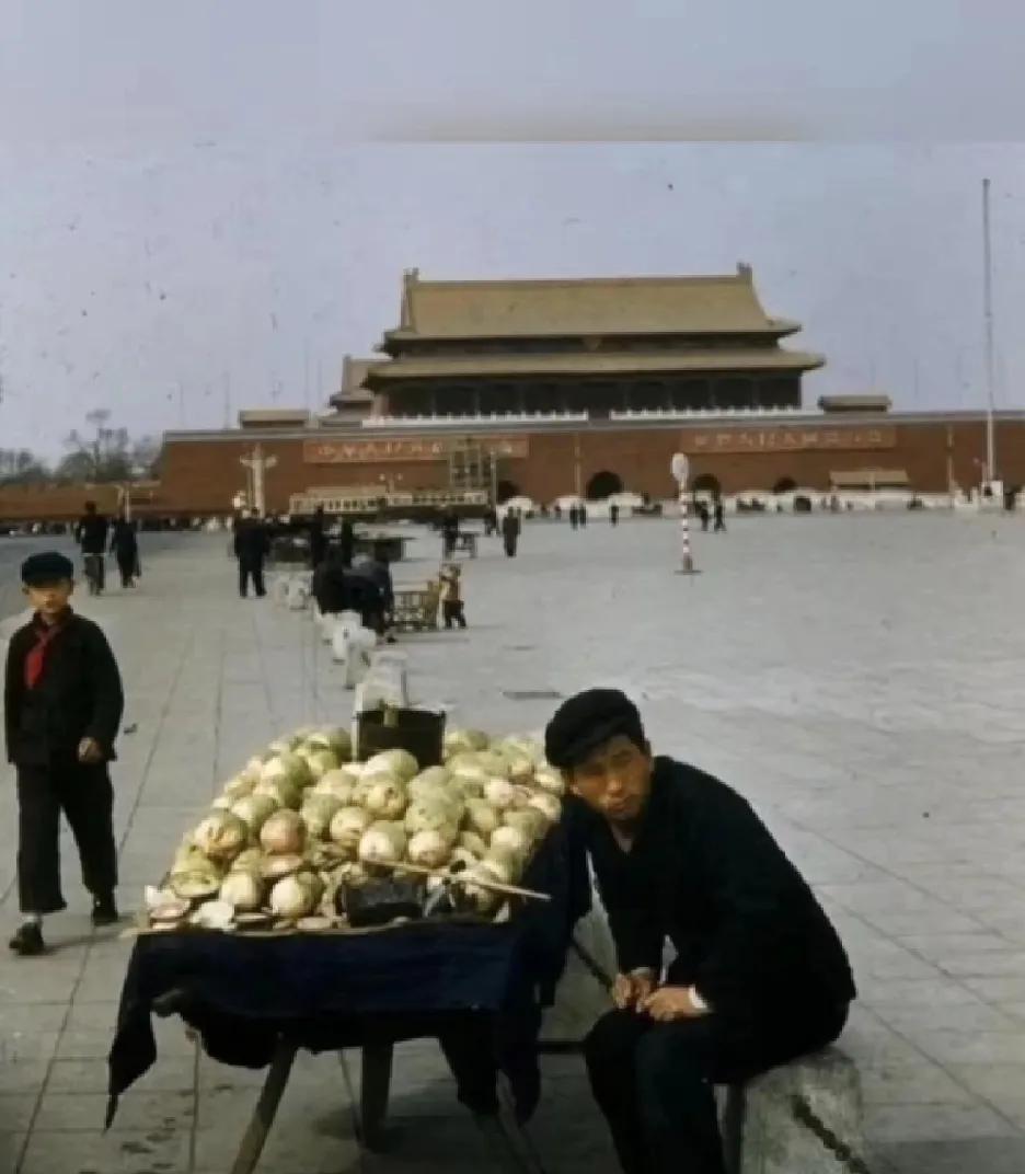 这是什么时候？还能在这里卖萝卜？