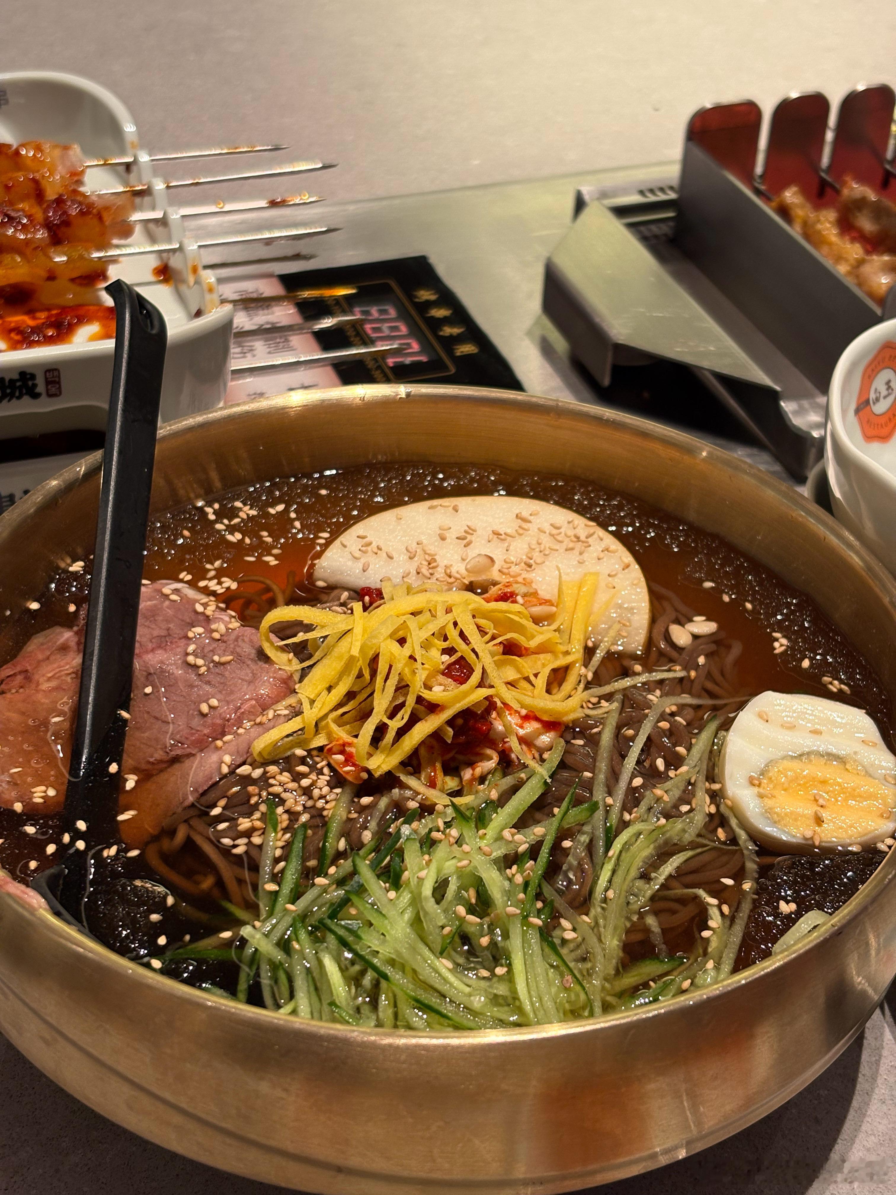 周末觅食🍖为数不多能吃到凤梨牛肉串的地方