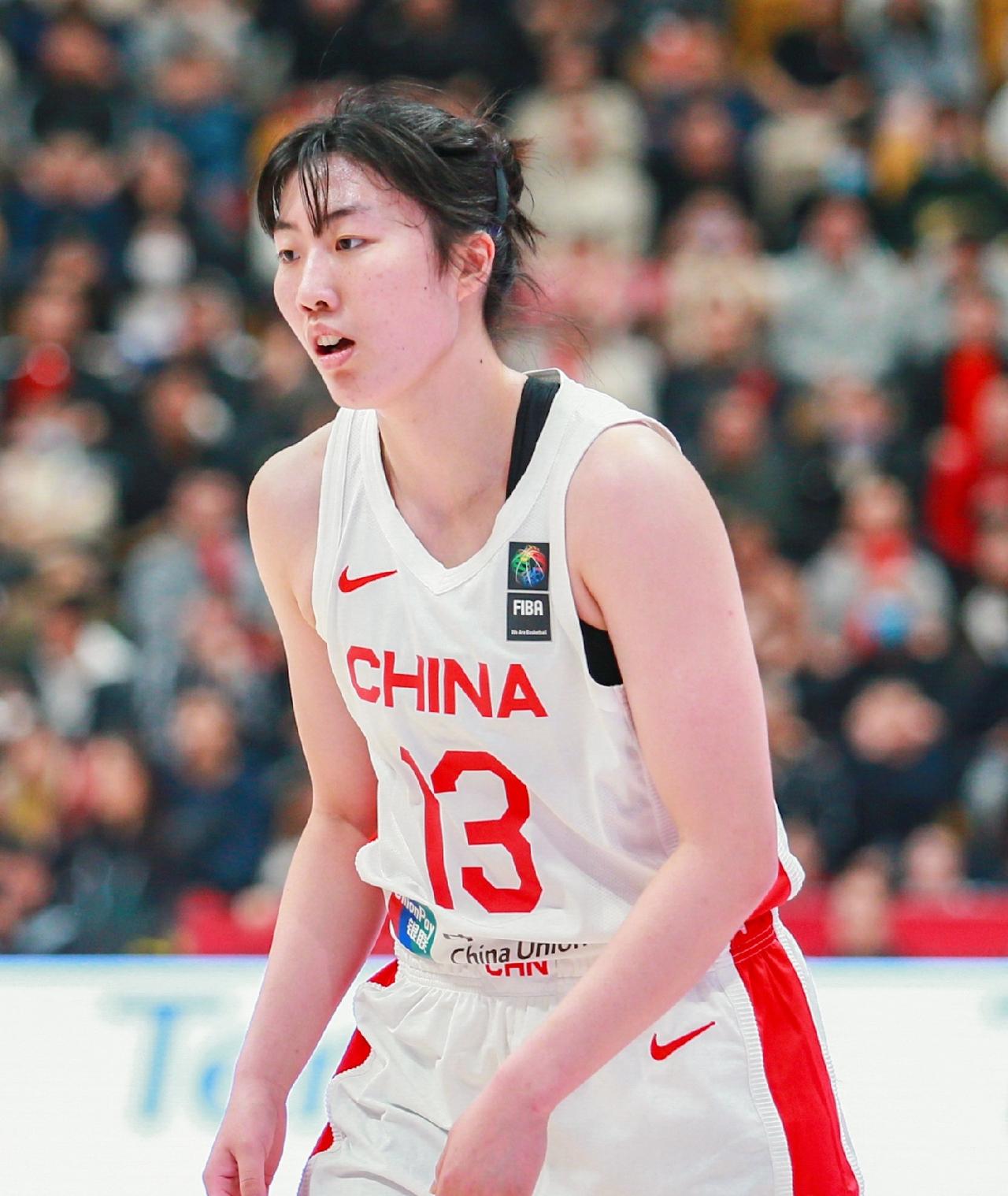 中国女篮罗欣棫真是让人失望了了！在今天中国女篮主场迎战尼日利亚女篮的比赛中，目前