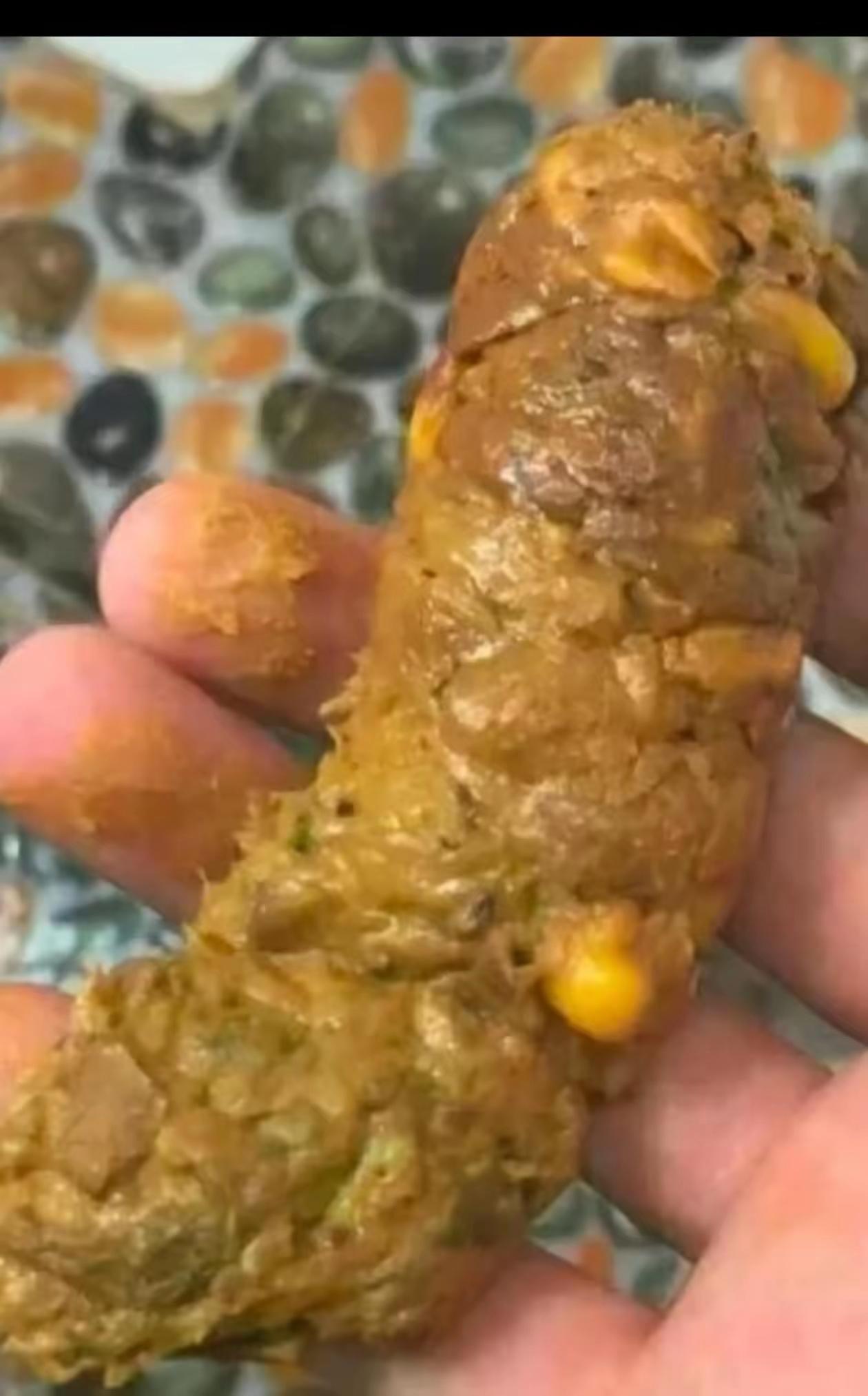 印度美食。偏偏有不少女人就好这一口。别的人看了反胃，恶心。她们却甘之如饴，