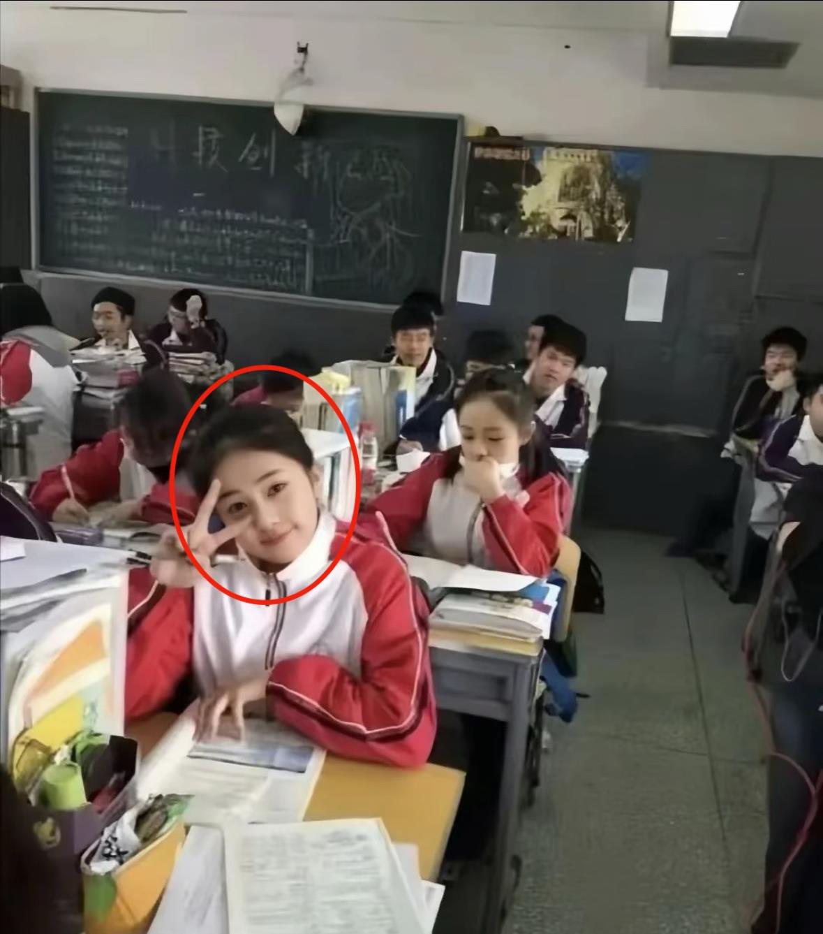 震惊！白鹿高中居然长这样？