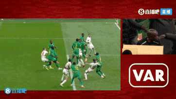 非洲杯决赛，塞内加尔球员和教练竟然要罢赛，最后又拿到了非洲杯冠军……！从动图