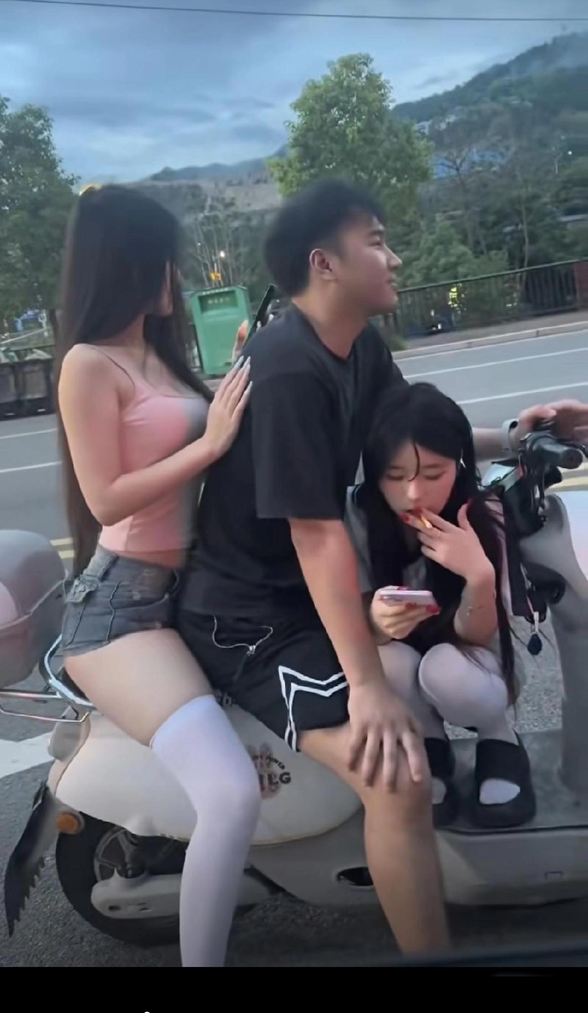 家缠万贯也羡慕这位小哥