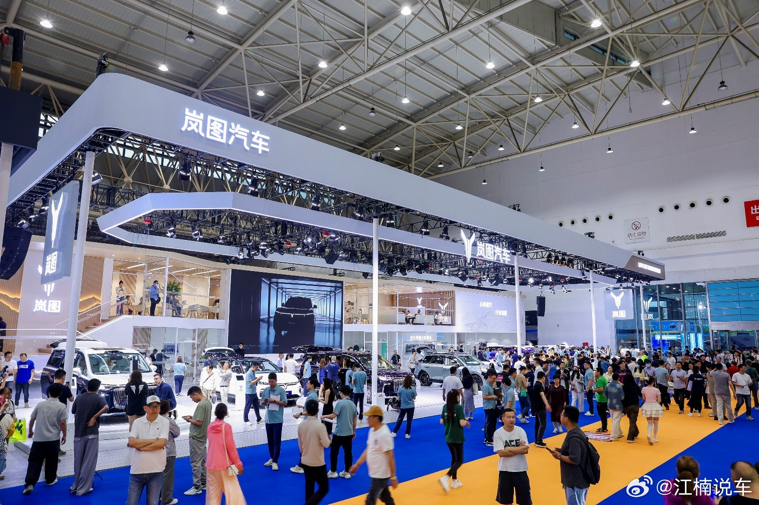剑指30万级大五座SUVTOP3！岚图FREE+登陆华中国际汽车展览会华中国际
