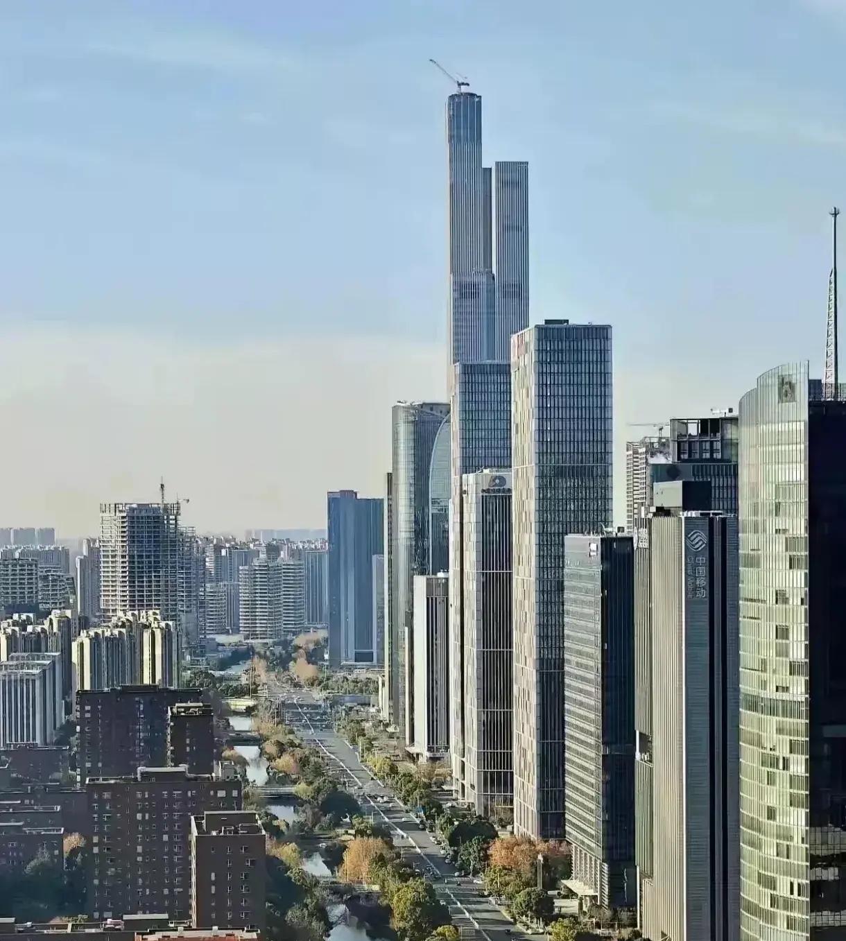 这里是不是上海吗？这么多的高楼大厦