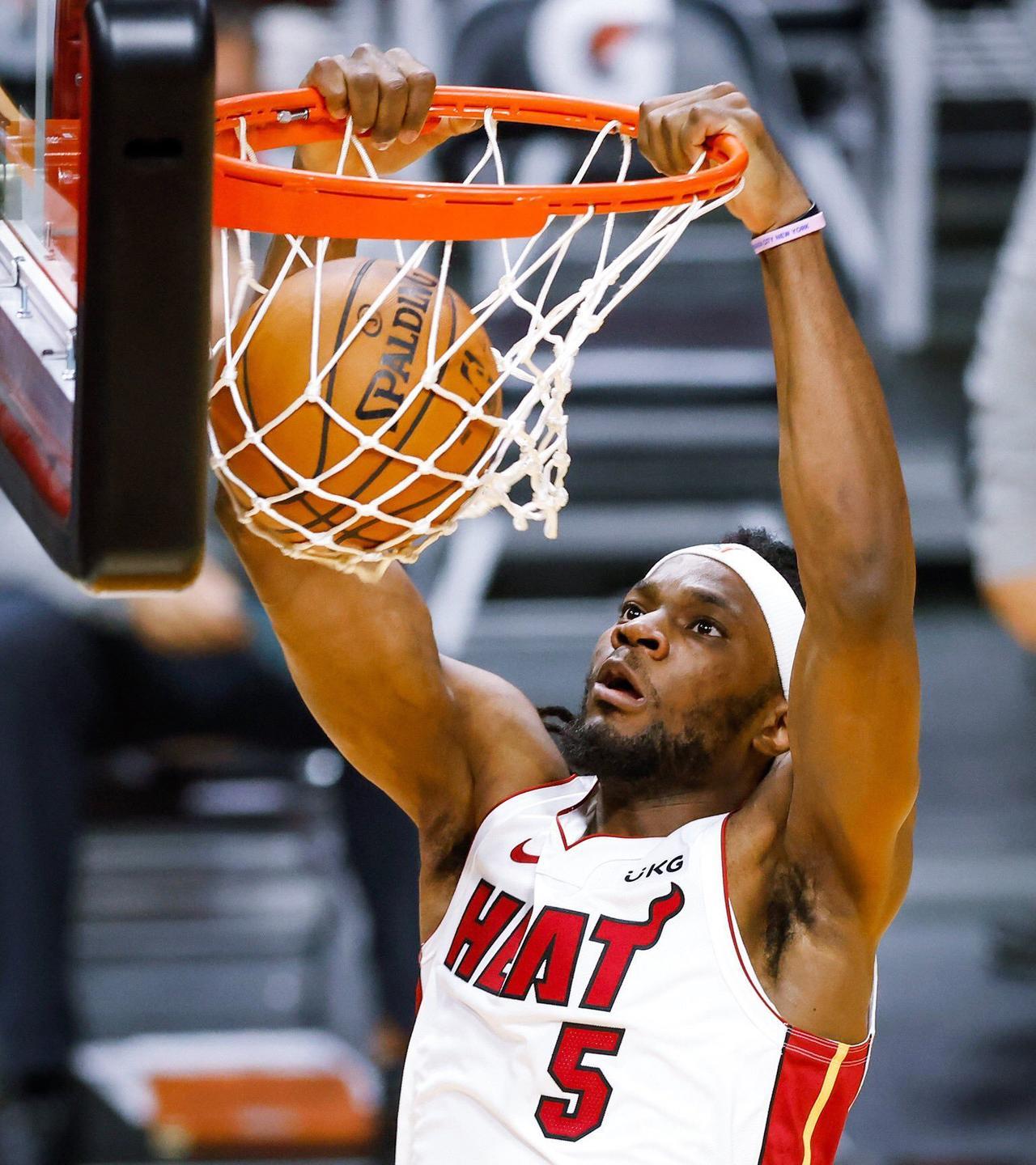 下面是一条关于NBA悍将阿丘瓦的好消息！今天据美国名记Shams透露，阿丘瓦和老
