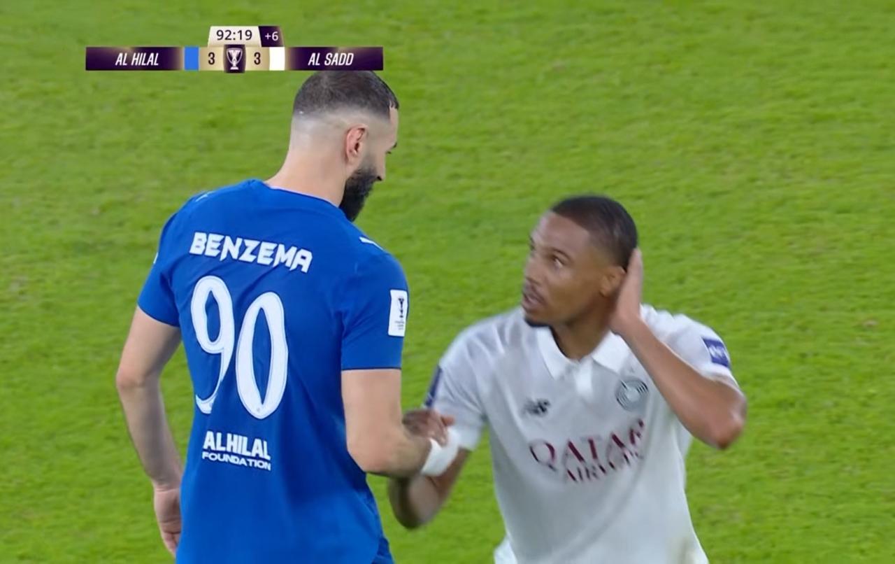 都怪本泽马！这次可不是开玩笑！最新一轮亚冠淘汰赛，本泽马全场表现低迷+点球大战