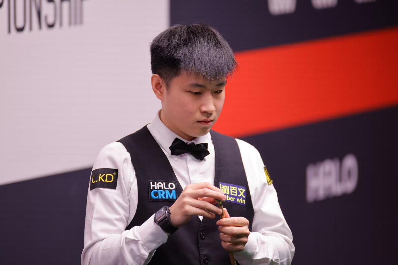 斯诺克世锦赛一夜战报！赵心童8-8追平墨菲，艾伦8-8霍金斯！北京时间4月