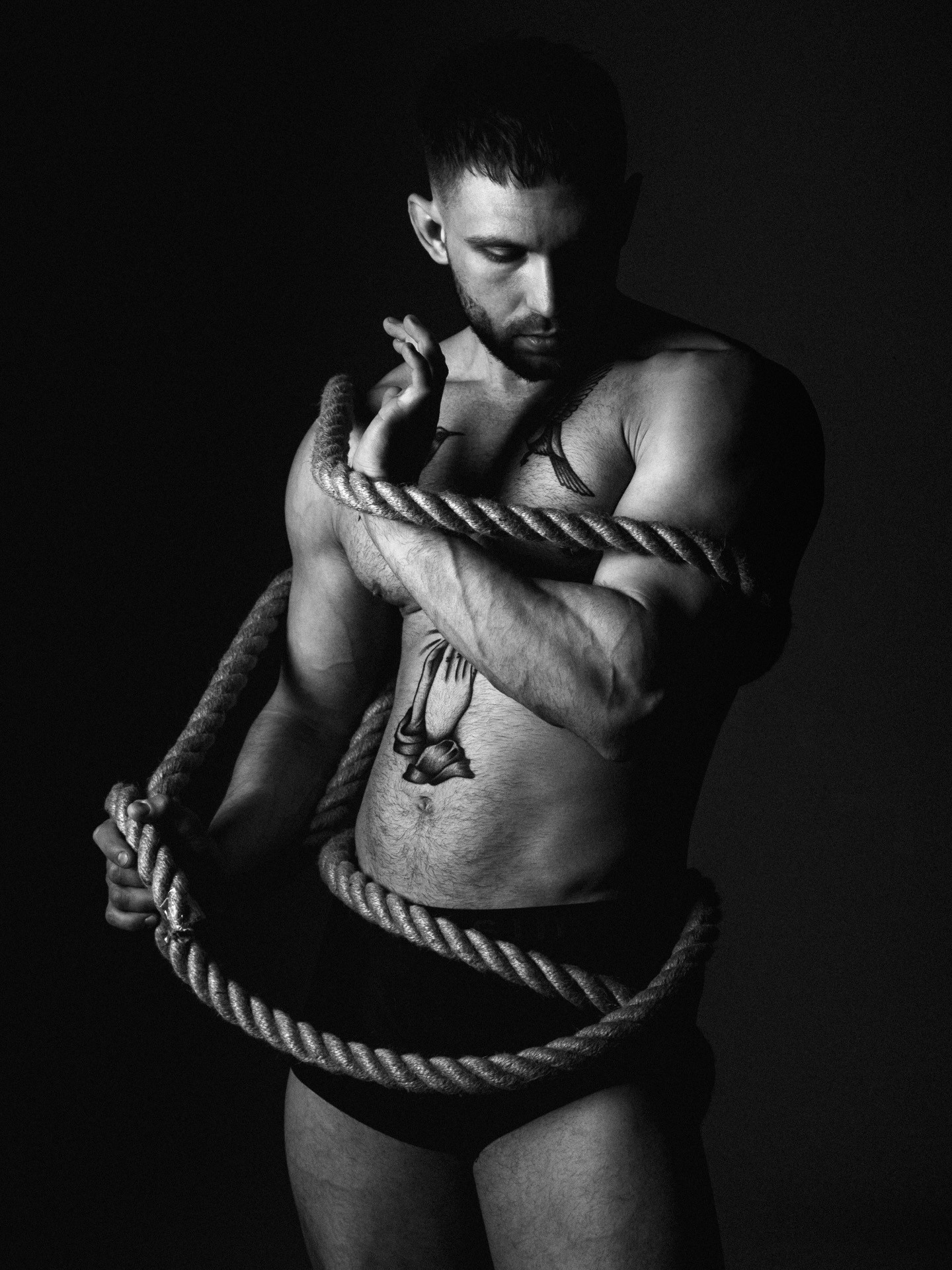 模特:SergeyUlyev|📸摄影师:Kirill