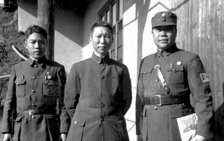薛岳在海南战败后，搭机抵达台湾。机场来了几个台湾当局军政部门的人，说是奉命接他，