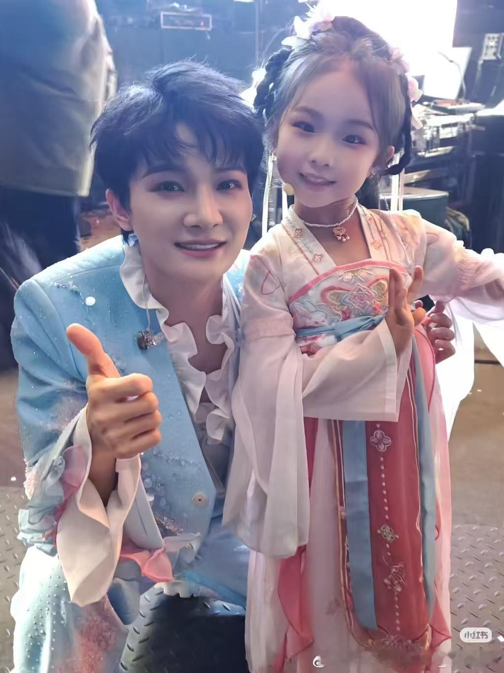 周深魂穿一下在重生一下🥹​​​