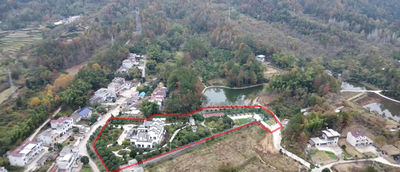发现没，很多农村流行'三捐一建'[比心][比心]捐学校、捐公路、捐款给养老院，然