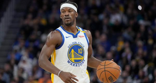 在吉米·巴特勒三世右膝前十字韧带撕裂之后，金州勇士开始重新审视阵容的各种可能性。