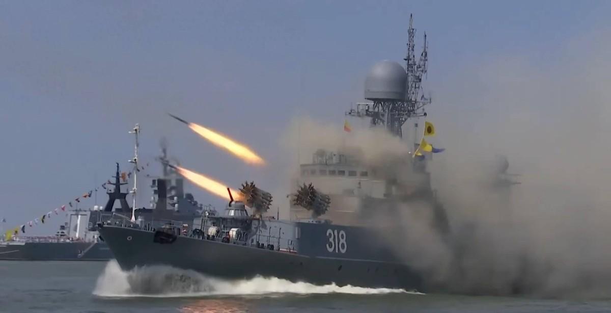 日本狂买战斧导弹，中国为啥反对？逻辑很简单最近几轮动静大家都看到了：日本防卫