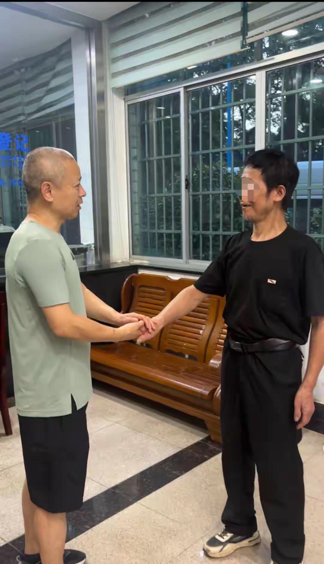 “天上掉馅饼照进现实！”71岁老汉早年在一家国营企业干了30多年。不曾想，企业破