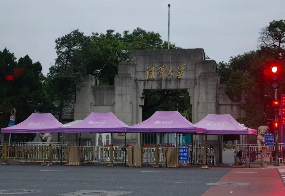 a股进入关键的分化结构性行情期，八月还有六个交易日，如果继续下行，那么大多数个股