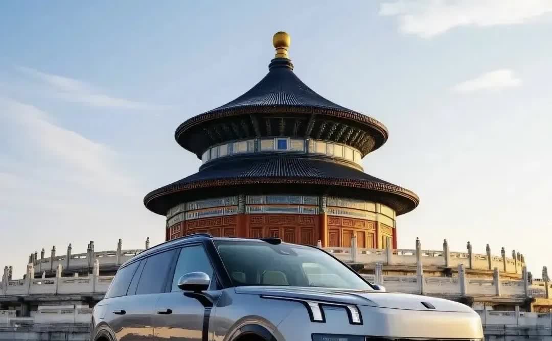 2025年车价大暴跌，降价最猛的三款车出炉。豪华品牌降价确实狠，但奔驰这