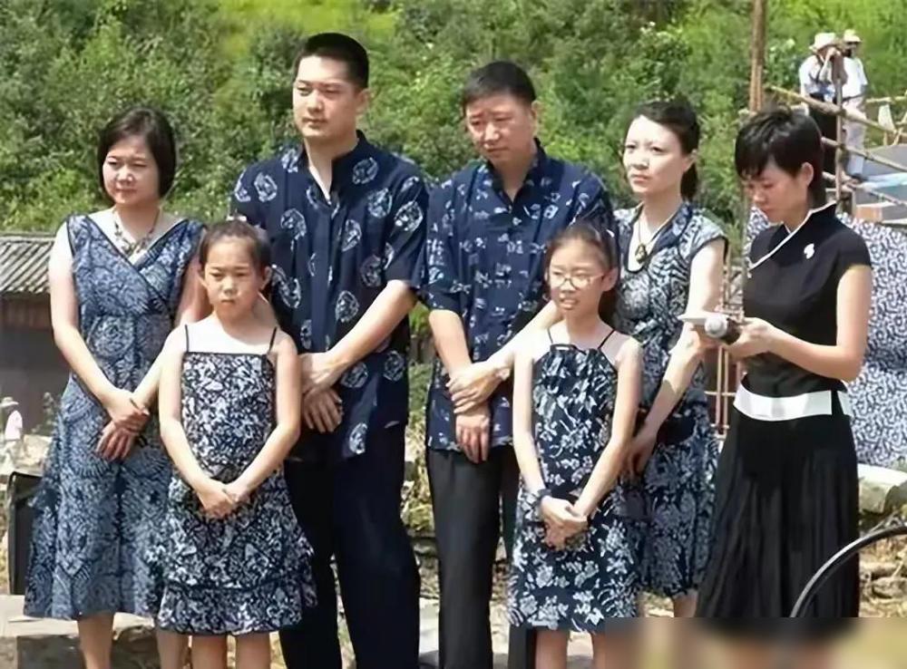 结婚后的张璇是被婆婆接纳的，因为婆媳俩的目的都一样，那就是不让家里的事情影响常昊